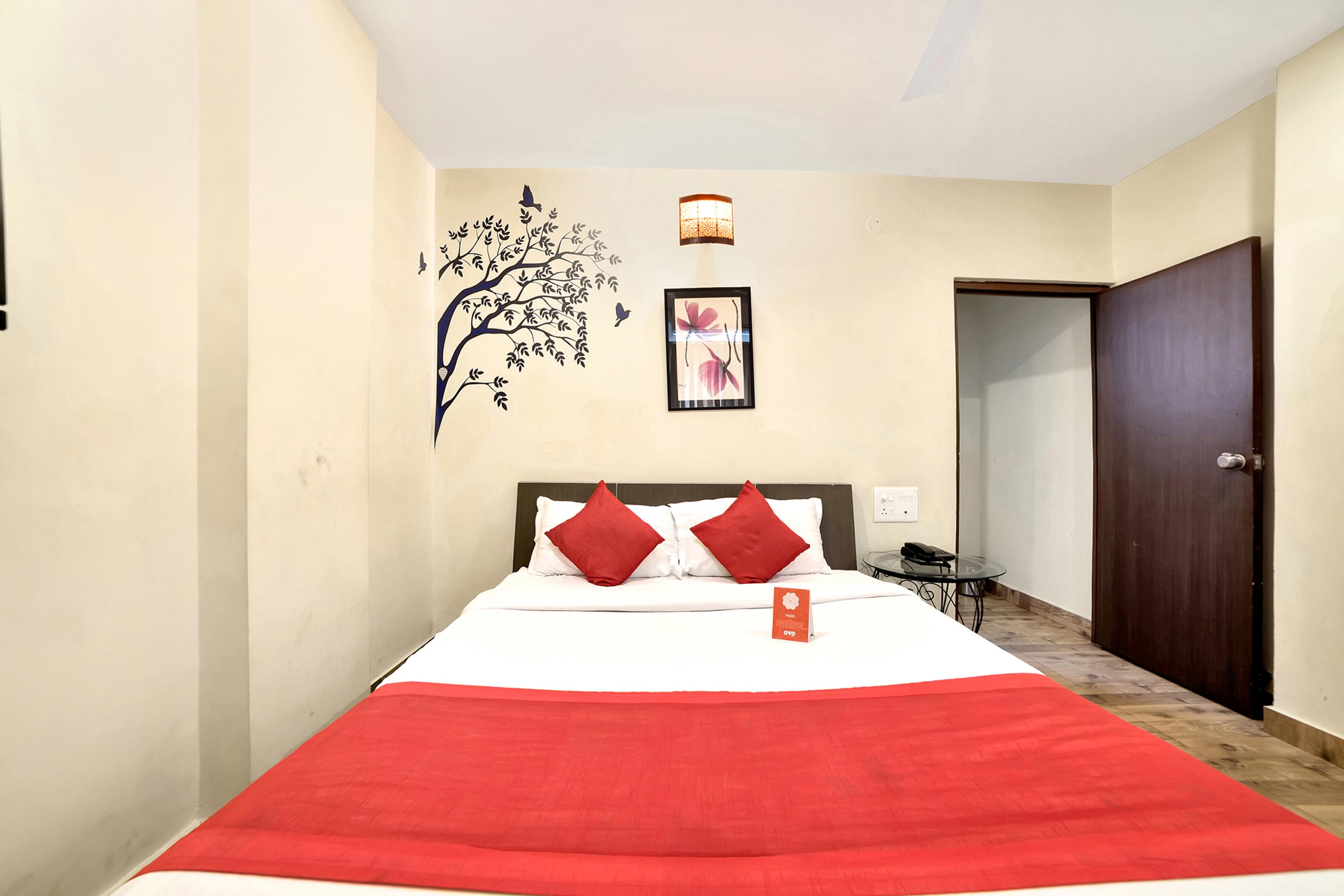 Oyo 674 Apartment Hotel Manar Luxury Suites 海得拉巴 外观 照片