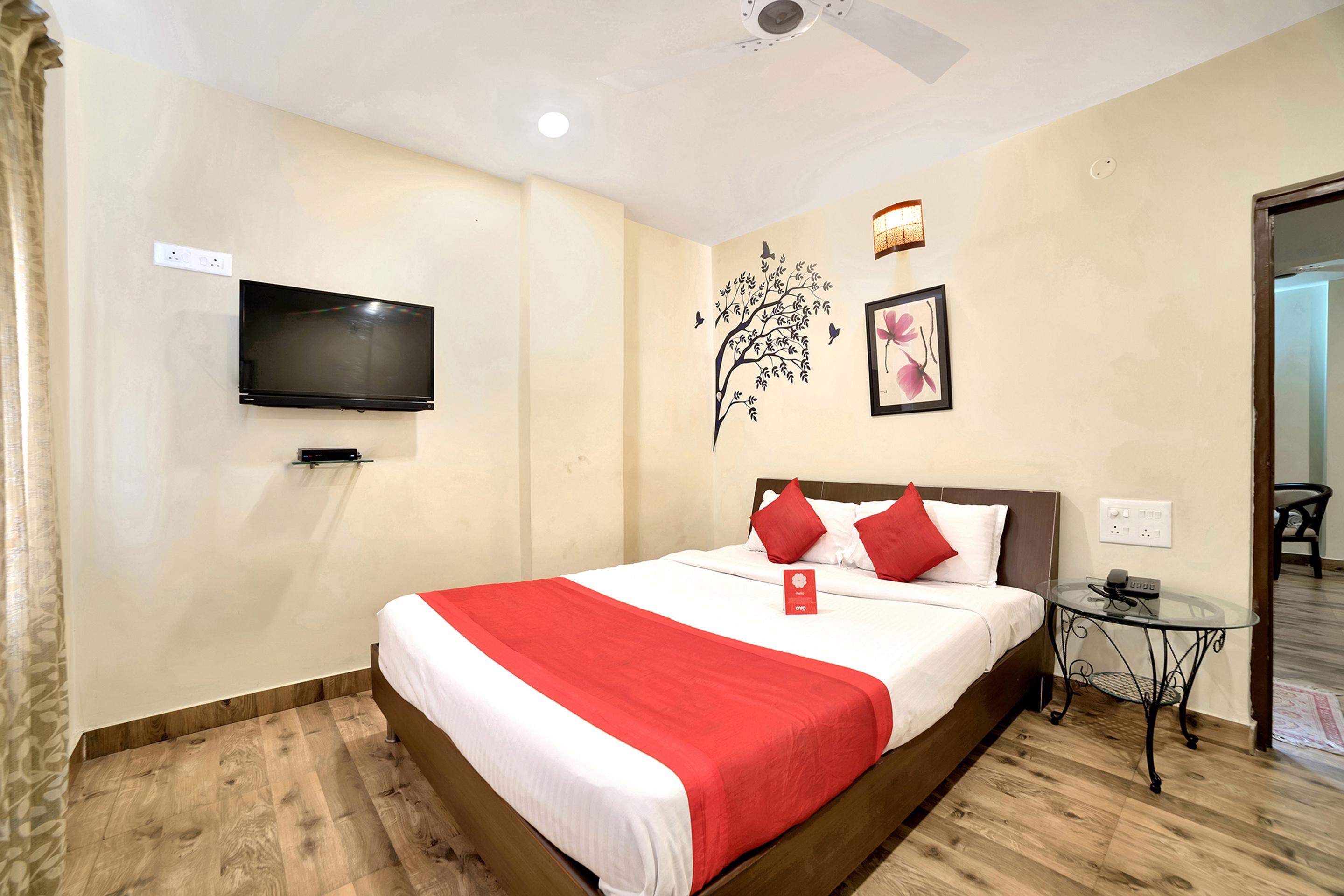 Oyo 674 Apartment Hotel Manar Luxury Suites 海得拉巴 外观 照片
