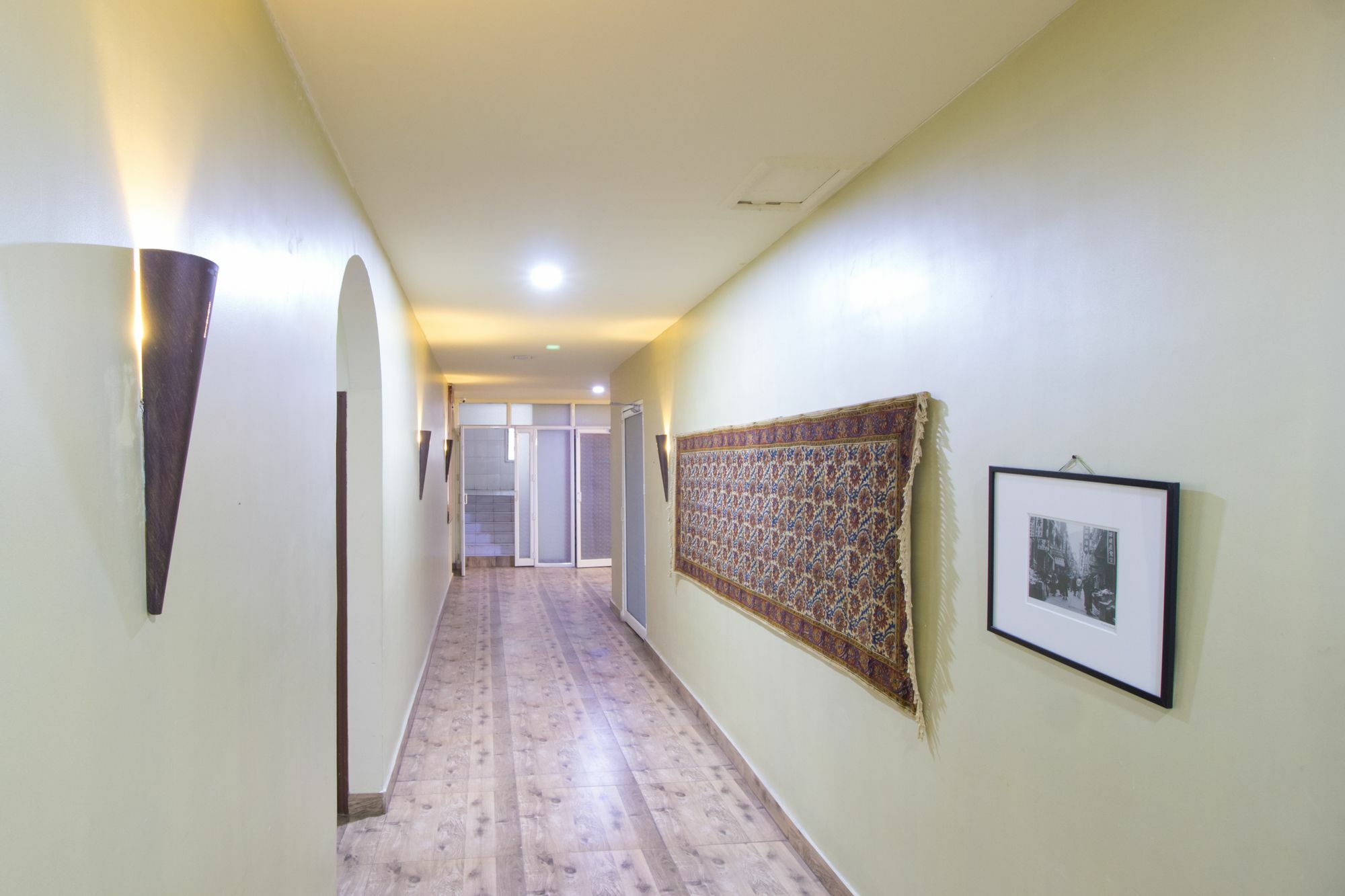 Oyo 674 Apartment Hotel Manar Luxury Suites 海得拉巴 外观 照片