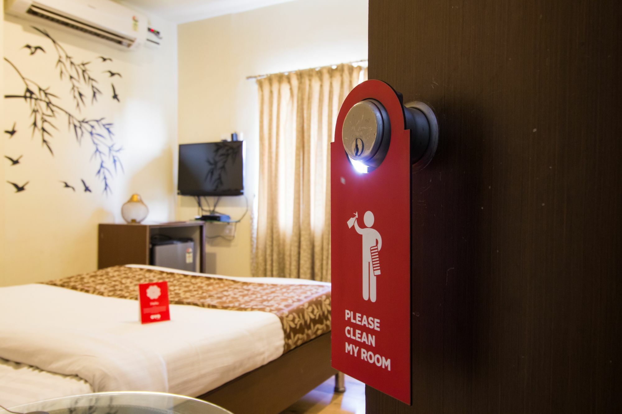 Oyo 674 Apartment Hotel Manar Luxury Suites 海得拉巴 外观 照片
