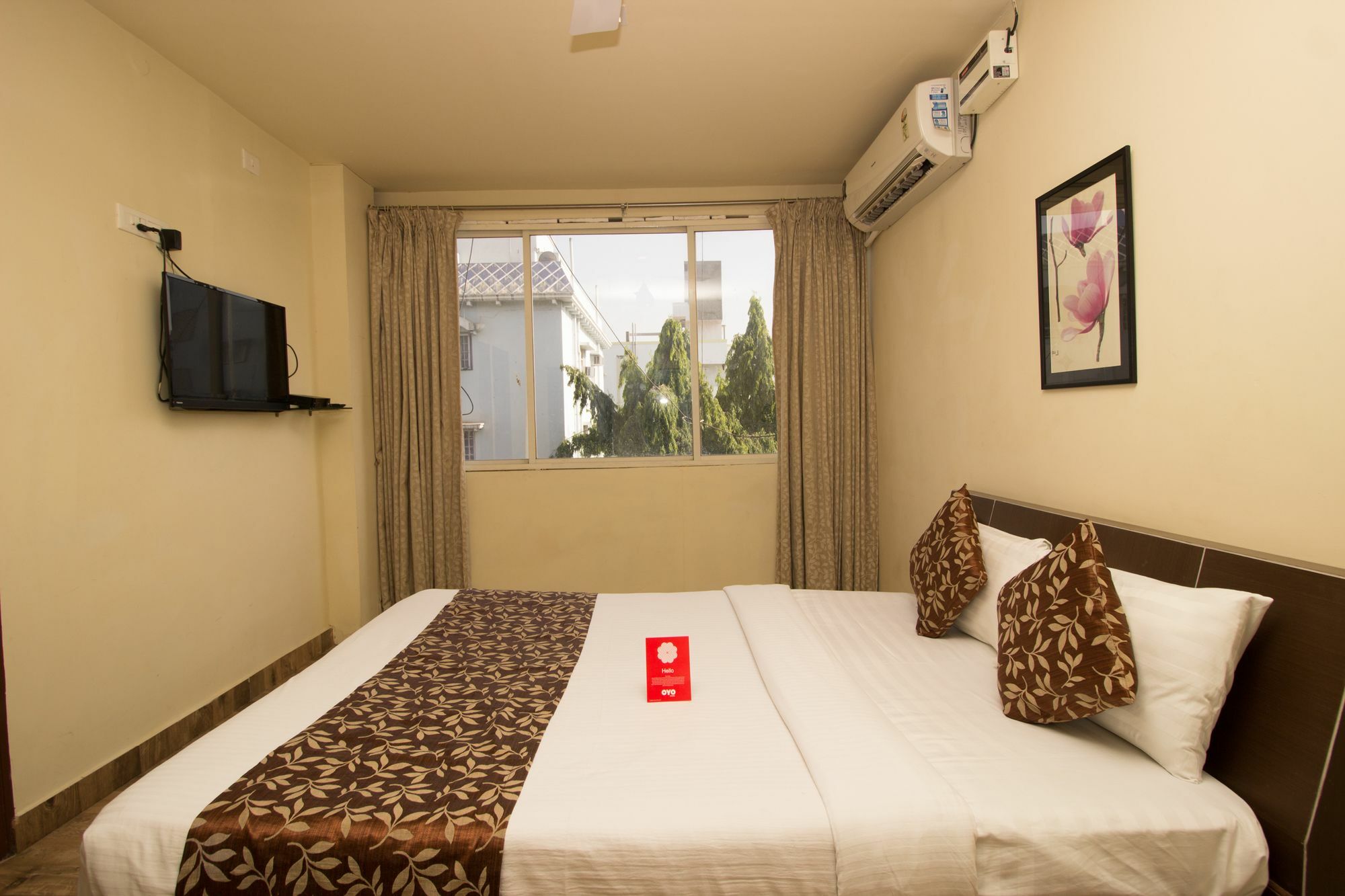 Oyo 674 Apartment Hotel Manar Luxury Suites 海得拉巴 外观 照片
